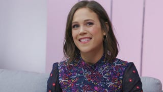 'When Calls the Heart': Erin Krakow Shares Heartfelt Reason Why Elizabeth Isn't 'Rushing Into Romance'