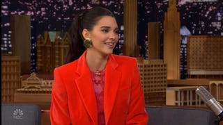 Kendall Jenner Plays 'Food or Not Food' With Jimmy Fallon: Watch!