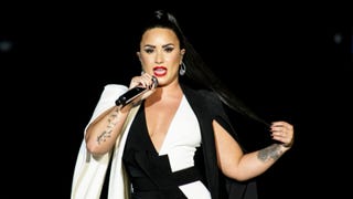 Demi Lovato Claps Back at Body-Shaming Headline