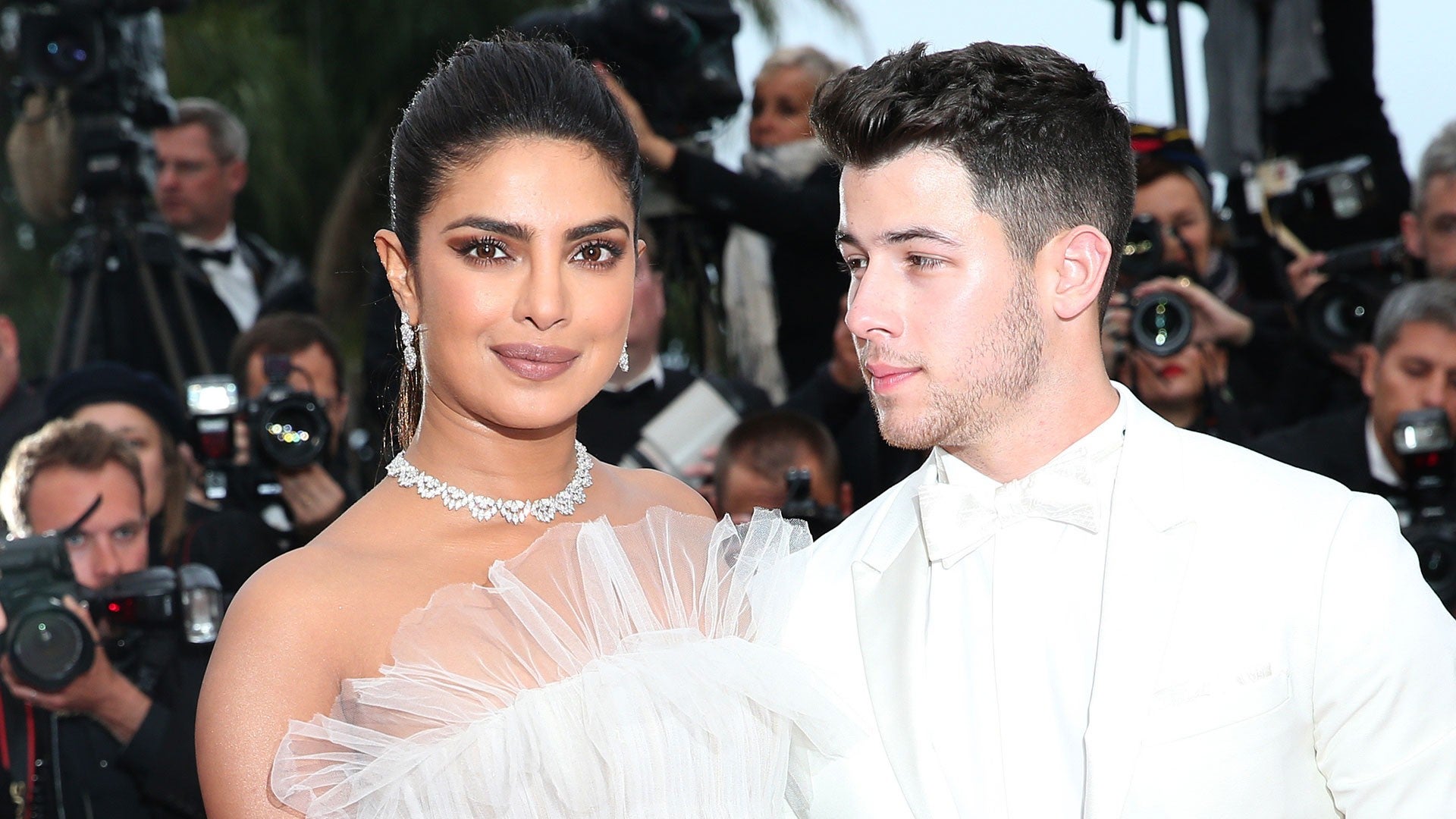 Priyanka Chopra Nick Jonas Arent Putting Pressure On