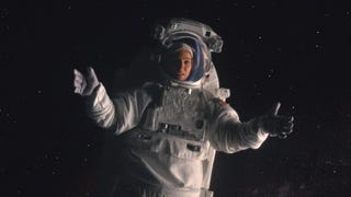 'Lucy In the Sky' Trailer No. 2: Natalie Portman Takes on the Astronaut Love Triangle 