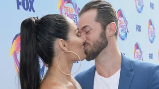 Nikki Bella and Artem Chigvintsev Pack on PDA on 2019 Teen Choice Awards Blue Carpet!