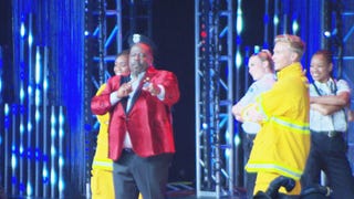 Cedric the Entertainer Brings the FIRE and $100,000 on ‘Lip Sync to the Rescue’ 