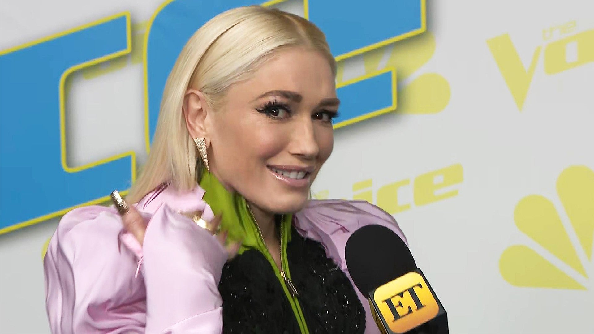 Gwen Stefani And Blake Shelton Are Engaged See The Ring Entertainment Tonight