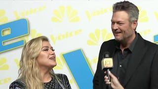 Blake Shelton on Hilarious Reason Why Kelly Clarkson Couldn't Officiate His Wedding to Gwen Stefani