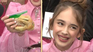 Oscars 2020: Why Julia Butters Packed a Turkey Sandwich in Her Purse 