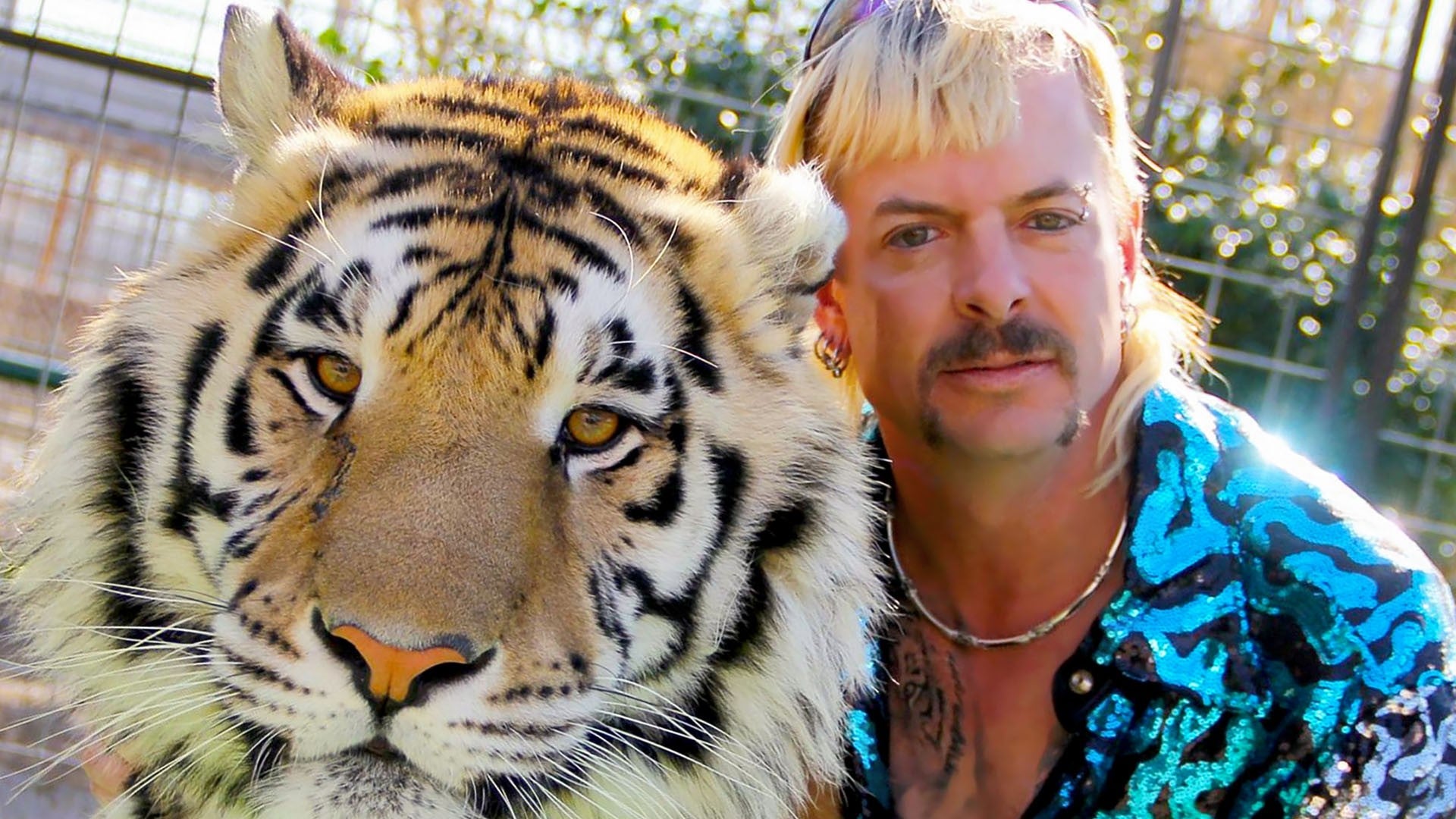Tiger King Star Joe Exotic Files 94m Lawsuit From Federal Prison