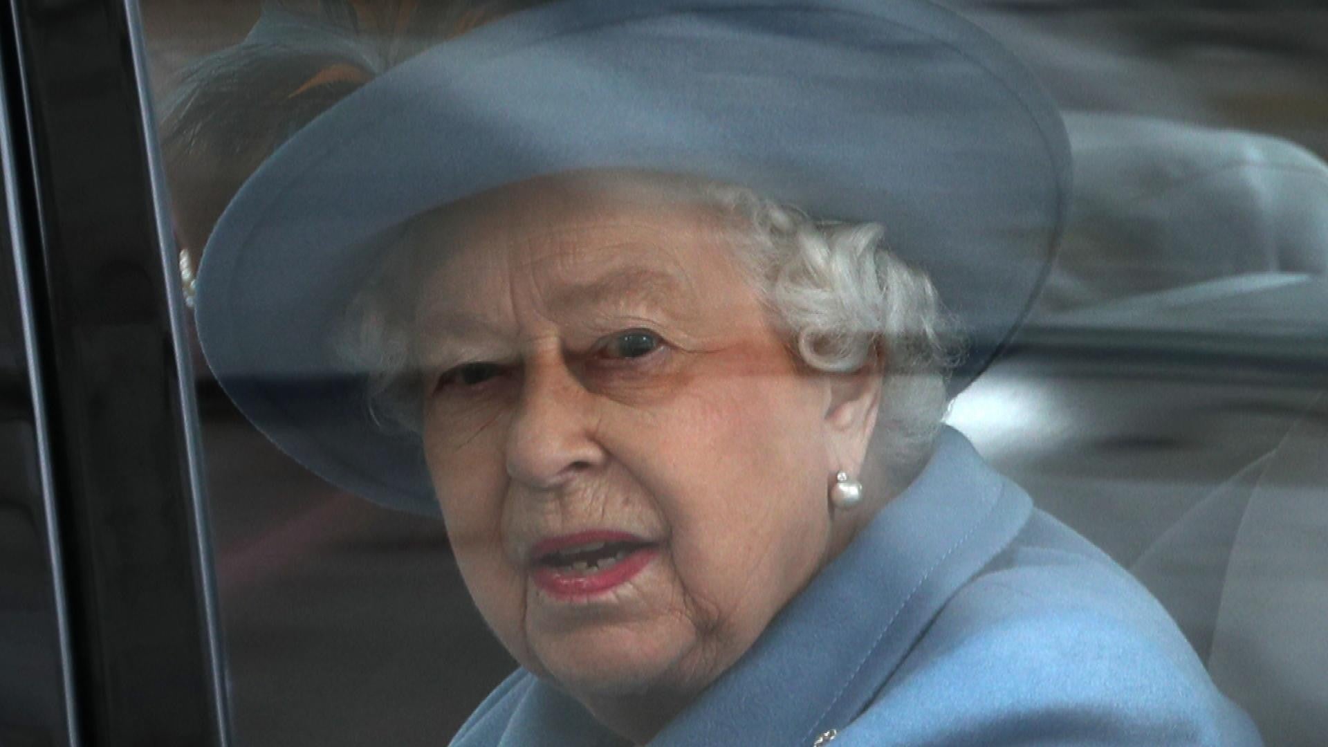 Queen Elizabeth Remains In Good Health After Prince Charles Coronavirus Diagnosis Entertainment Tonight