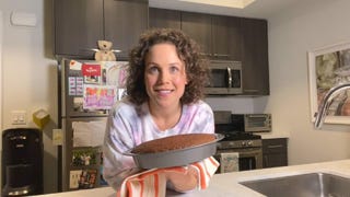 Watch ‘When Calls the Heart’ Star Erin Krakow’s Brownie Baking FAIL! (Exclusive)