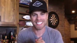 Dustin Lynch Gushes Over Girlfriend Kelli Seymour's ‘Momma’s House’ Music Video Cameo (Exclusive)