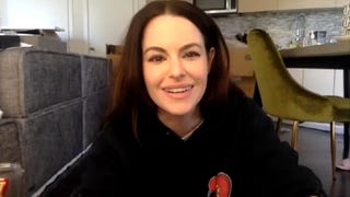 ‘Schitt’s Creek’s Emily Hampshire on Stevie’s Final Bow and the Show’s Legacy (Exclusive)