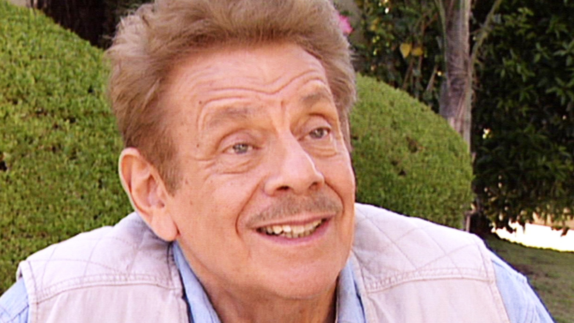 Jerry Stiller Seinfeld Actor And Comedy Legend Dead At 92 Son Ben Confirms Entertainment Tonight