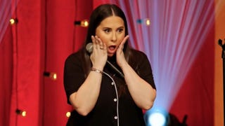 Claudia Oshry's 'Disgraced Queen' Comedy Special Is Here! Watch the Trailer (Exclusive)