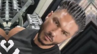 Pauly D’s Quarantine Beard Has ‘Jersey Shore’ Fans Shook