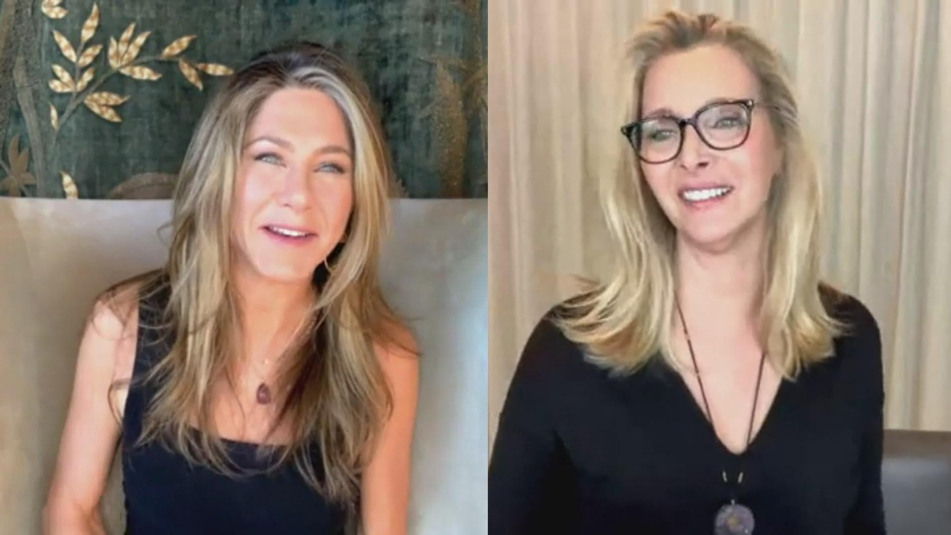 Jennifer Aniston and Lisa Kudrow Recall Meeting Each Other at First 'Friends'  Table Read