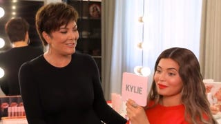 Kylie Jenner ‘Terrified’ While Getting Makeup Done by Mom Kris
