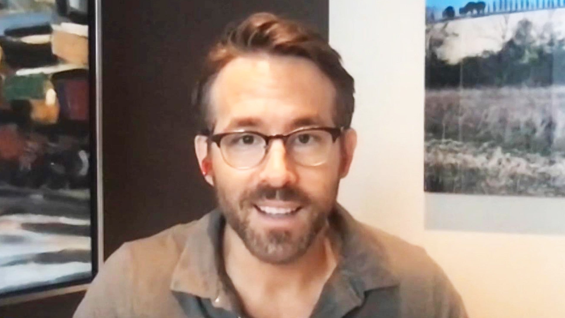 Ryan Reynolds gifts students free pizza, gives commencement speech
