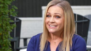 Melissa Joan Hart Reflects on 'Clarissa' and 'Sabrina' Roles, 30 Years Later (Exclusive)