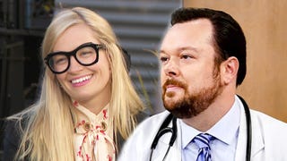 ‘The Neighborhood’ Star Beth Behrs on Being a ‘Stage Mom’ During Her Husband’s Guest Appearance