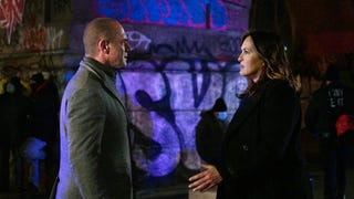 'Law & Order SVU’s Olivia Benson and Elliot Stabler Reunite During Emotional Crossover Event 