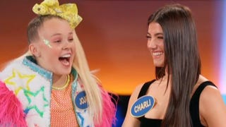 JoJo Siwa Goes Head to Head With Charli D'Amelio on 'Celebrity Family Feud': Watch! (Exclusive)