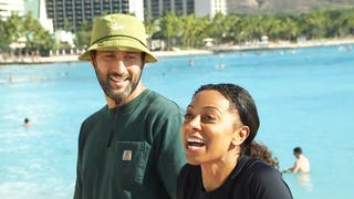 ‘NCIS: Hawaii’s Noah Mills Goes Surfing With ET’s Kevin Frazier and Nischelle Turner (Exclusive)
