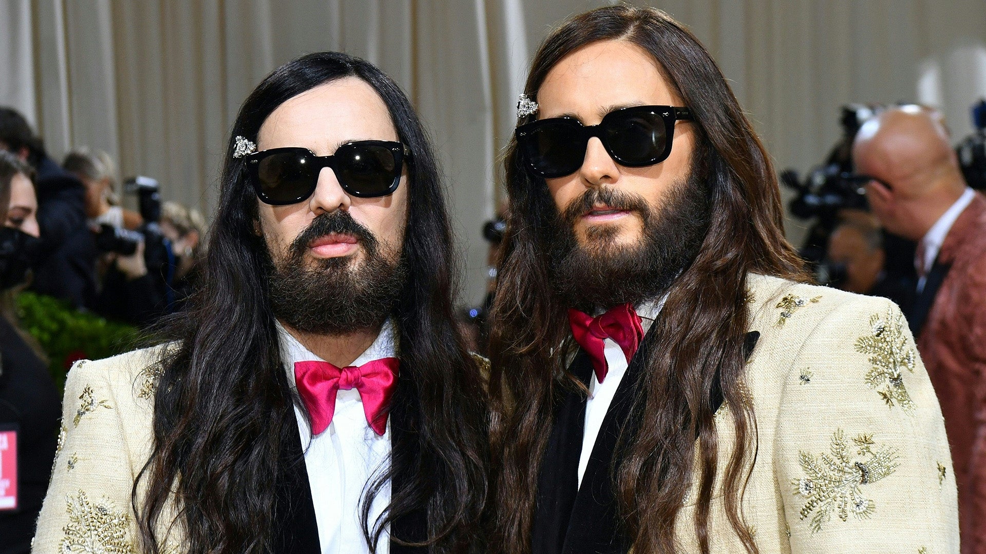Met Gala 2022: Jared Leto Arrives With Look-Alike Twin, Gucci Director Alessandro  Michele
