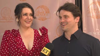 Melanie Lynskey and Jason Ritter React to Being #CoupleGoals (Exclusive)