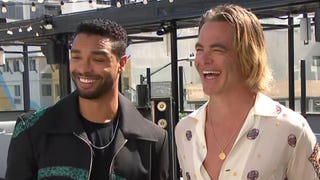 Comic-Con 2022: Chris Pine and Regé-Jean Page Tease 'Dungeons & Dragons' Adaptation (Exclusive)