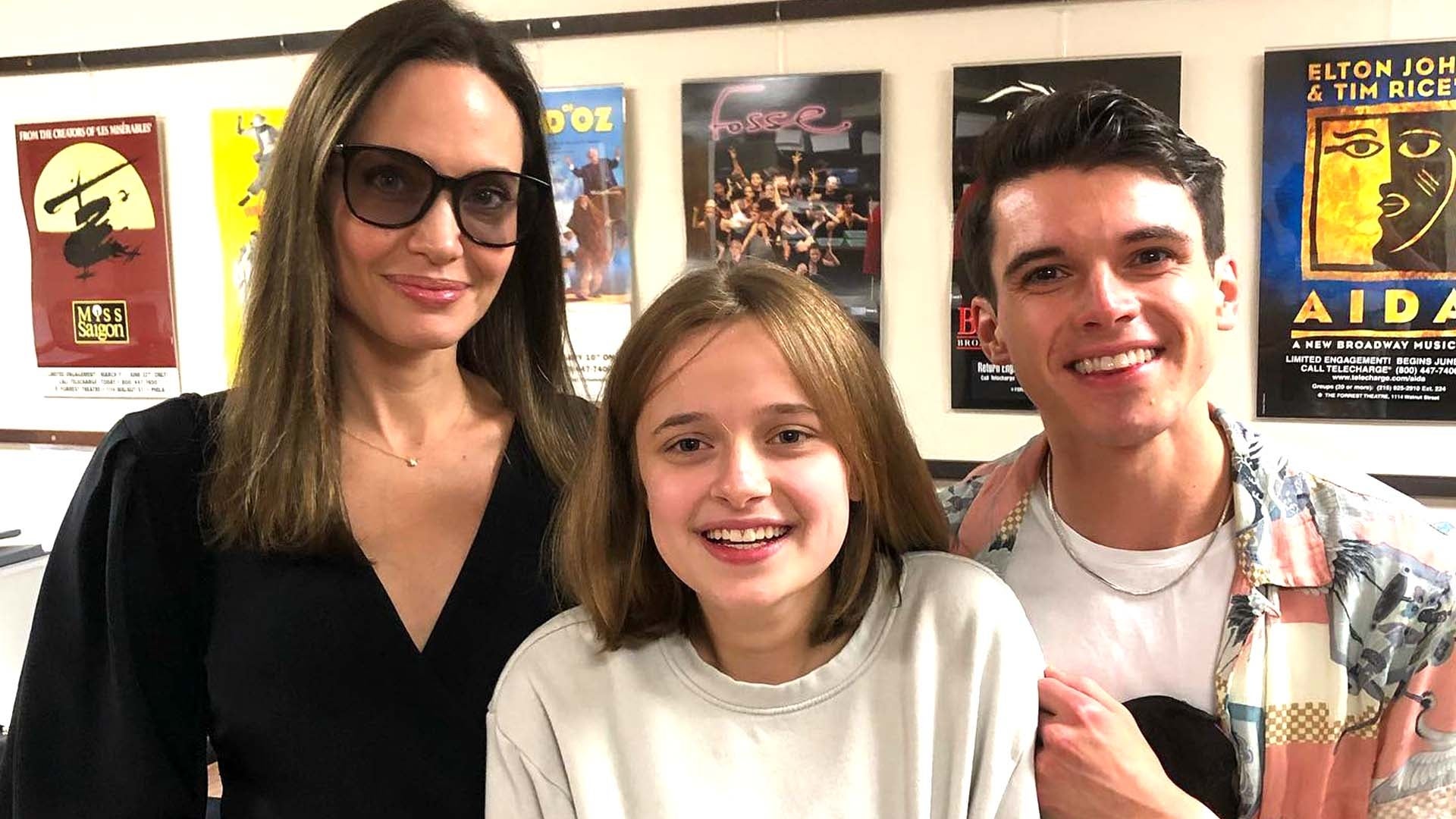 Angelina Jolie and Daughter Vivienne Meet 'Dear Evan Hansen' Cast Backstage in Philadelphia 