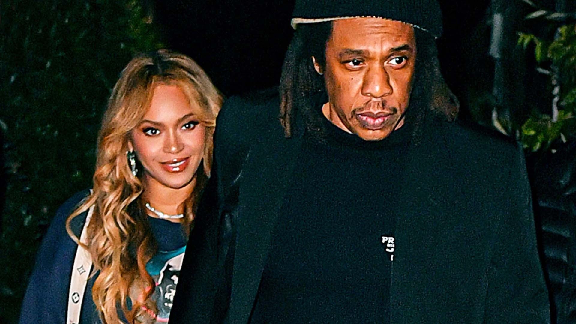 Beyoncé and JAY-Z Show Rare PDA After LA Dinner Date