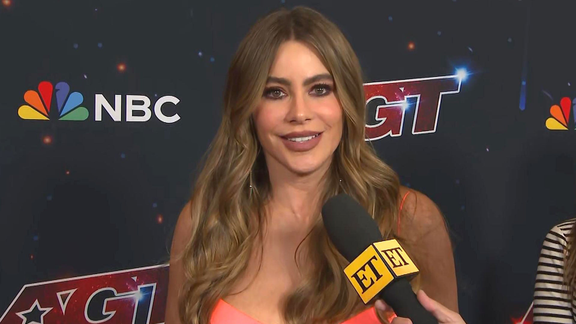 Sofía Vergara on Feeling ‘Lucky’ After Summer of Concert Outings and ‘Fun’ (Exclusive)