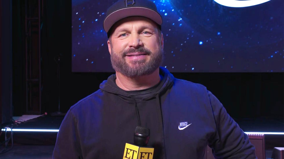 Garth Brooks Gives a Tour of His Nashville Bar | ET’s Certified Country 