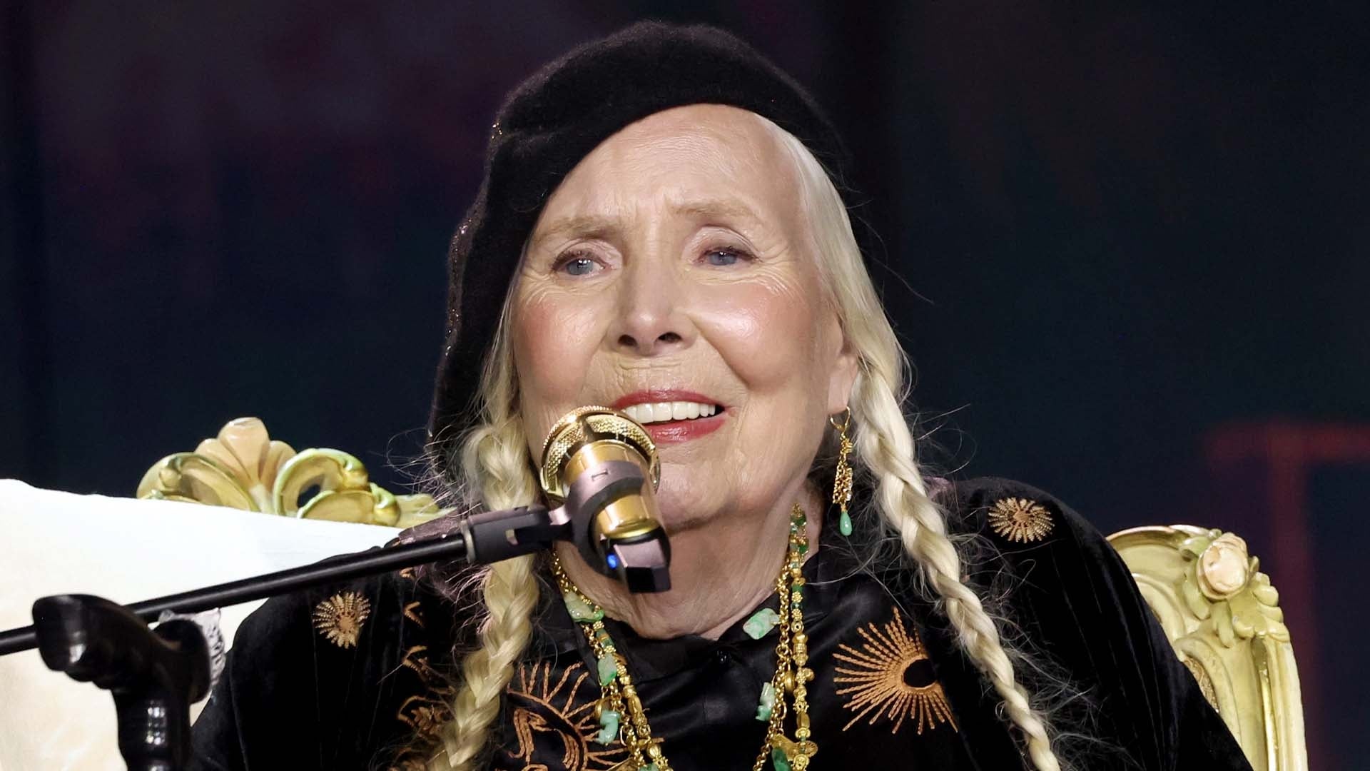 Joni Mitchell Makes Her GRAMMYs Performance Debut at 80