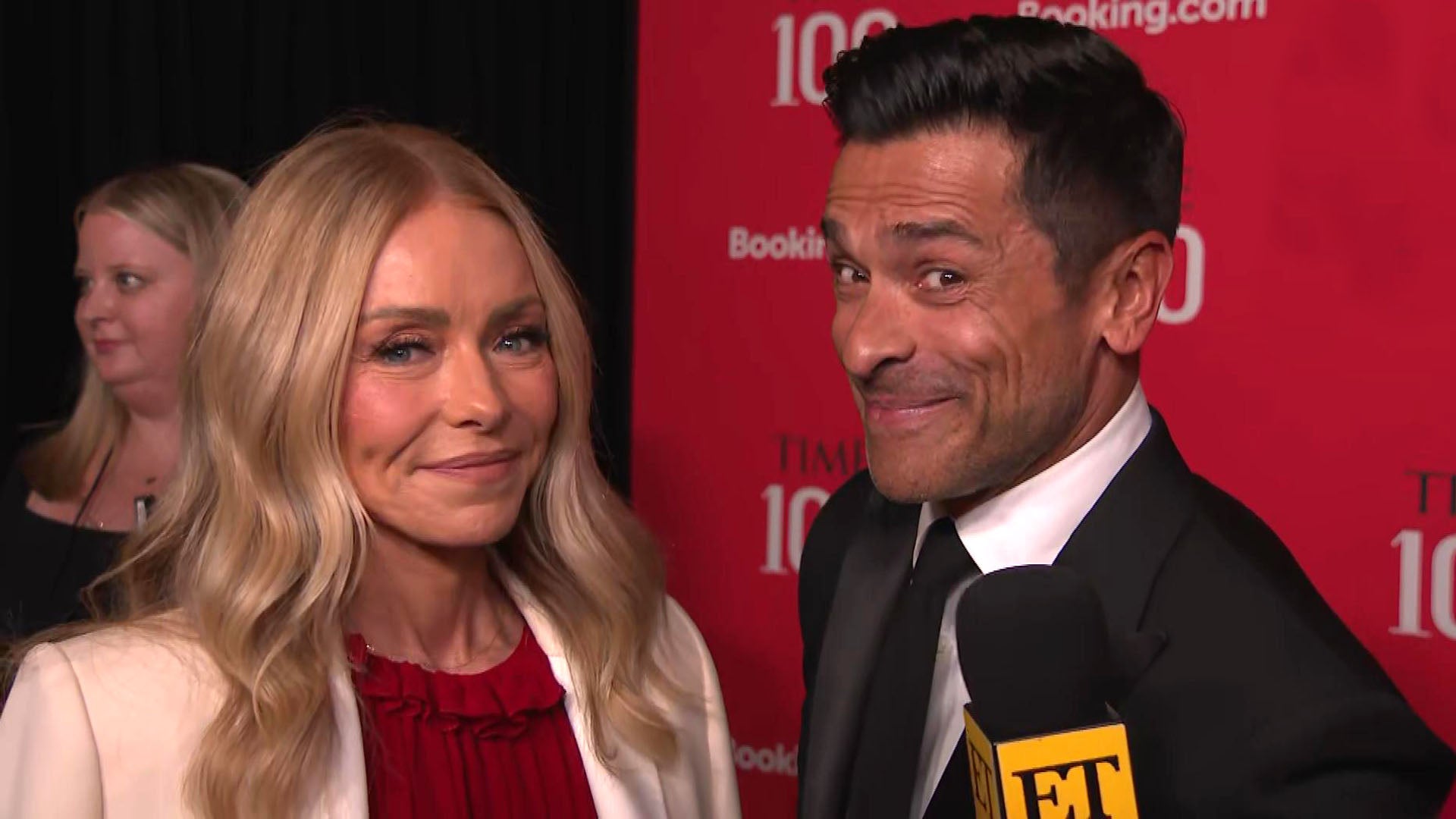 Mark Consuelos Gasses Up Kelly Ripa as She's Named One of 'Time's 'Most Influential People'