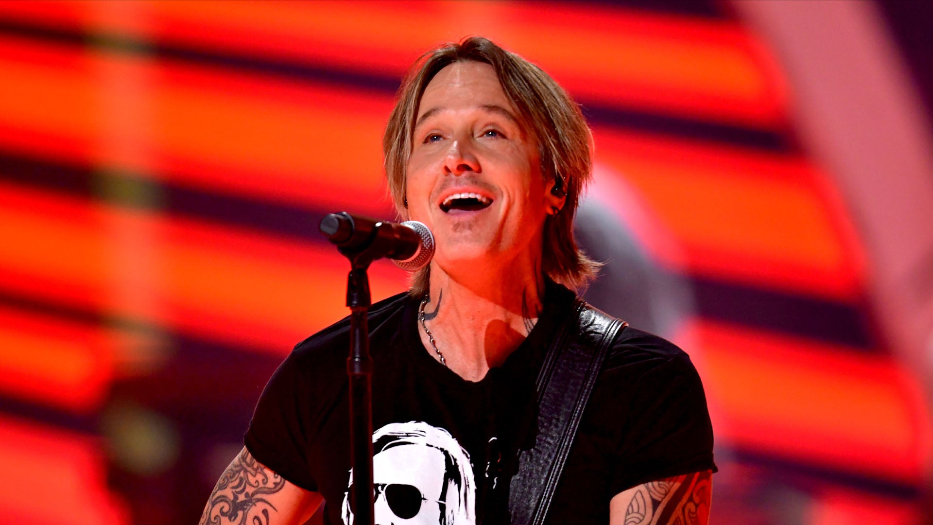 Keith Urban Makes History With 'Straight Line' Performance at CMT Music Awards