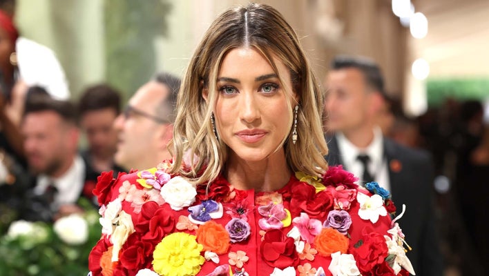 Met Gala 2024: 'Days of Our Lives' Star Jessica Serfaty Unzips Surprise Look