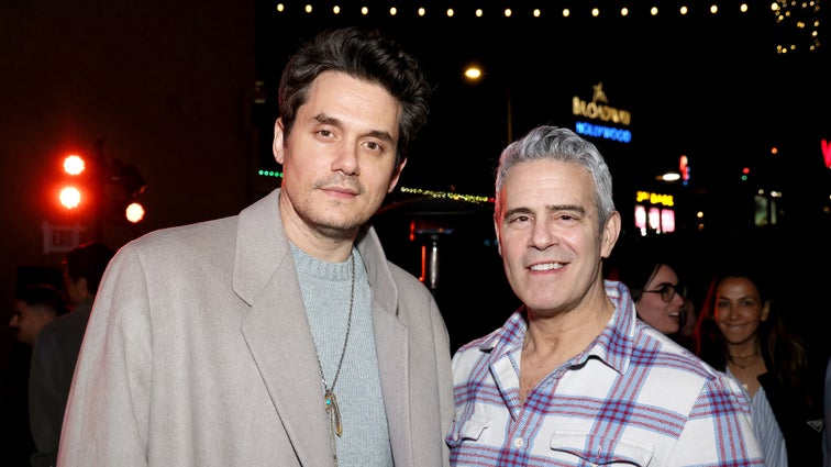  John Mayer and Andy Cohen attend the 2023 ChainFEST Gourmet Chain Food Festival VIP Night at Nya Studios on December 01, 2023 in Los Angeles, California.