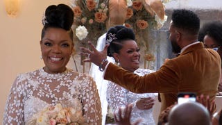 Inside Yvette Nicole Brown's 'Perfect' Wedding, Complete With Surprise Guests (Exclusive)