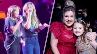 Kelly Clarkson Duets With Daughter River Rose at Las Vegas Residency