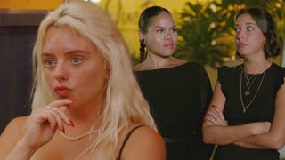 '90 Day Fiancé’: Chloe’s Friends Claim Johnny Cheats ‘Every Week’ (Exclusive)