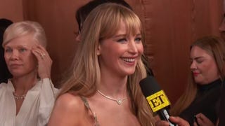 Jennifer Lawrence Invites Ariana Grande to Join Miss Piggy Movie (Exclusive) 