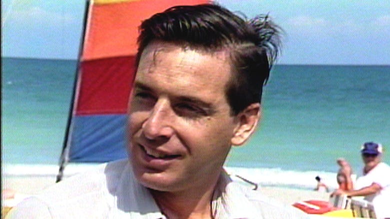 Remembering Robert Carradine: Rare On-Set Footage From 'Revenge of the Nerds'