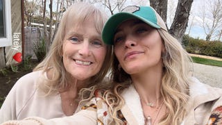 Paris Jackson Reunites With Mom Debbie Rowe in Rare Look at Mother-Daughter Pair