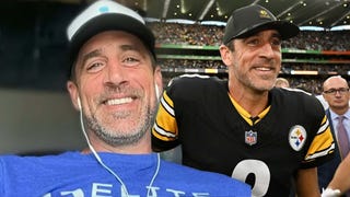 Aaron Rodgers Wants to Look Good to Have Sex With Mystery Wife