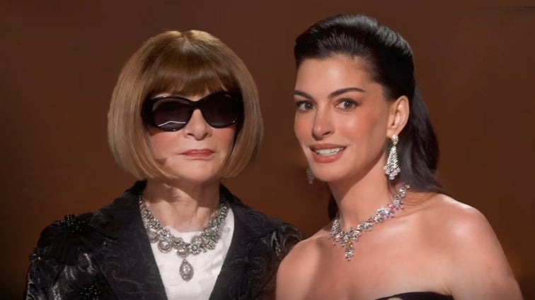 Oscars: Anne Hathaway Catches Serious Shade From Anna Wintour in 'Devil Wears Prada' Moment