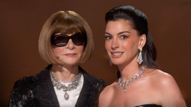 Oscars: Anne Hathaway Catches Serious Shade From Anna Wintour in 'Devil Wears Prada' Moment